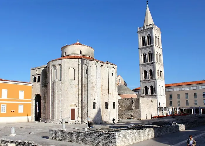 Apartment By The Sea - 14524